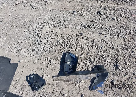 2025 Toyota Camry Le from USA, damaged, VIN 4T1DAACKXSU166132